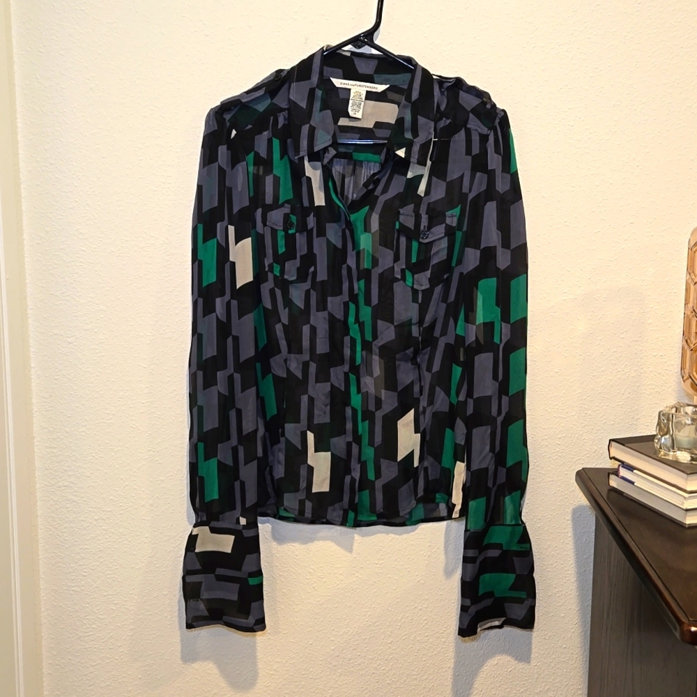 Diane Von Furstenberg Simon Silk Top Size 12